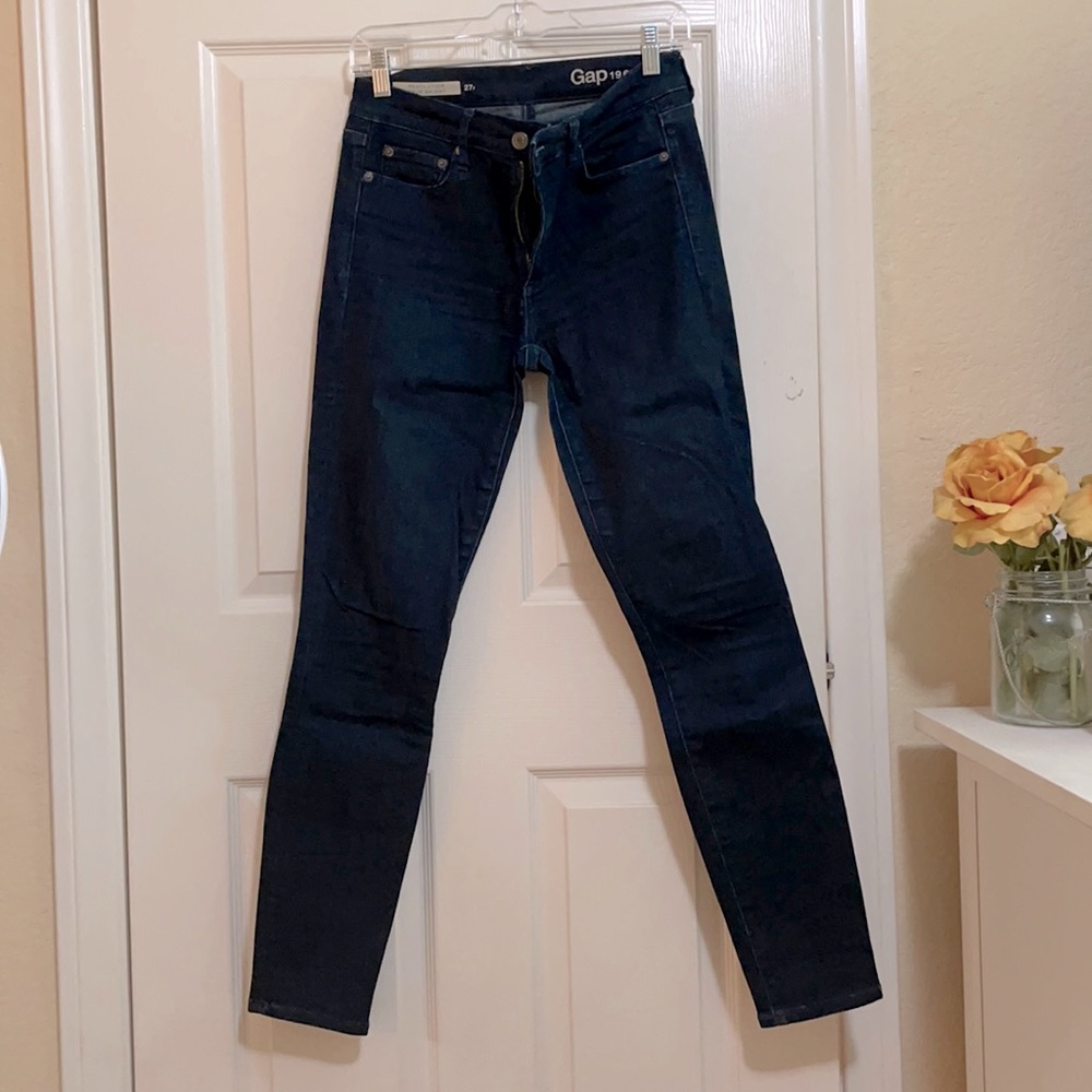 Dark denim skinny jeans